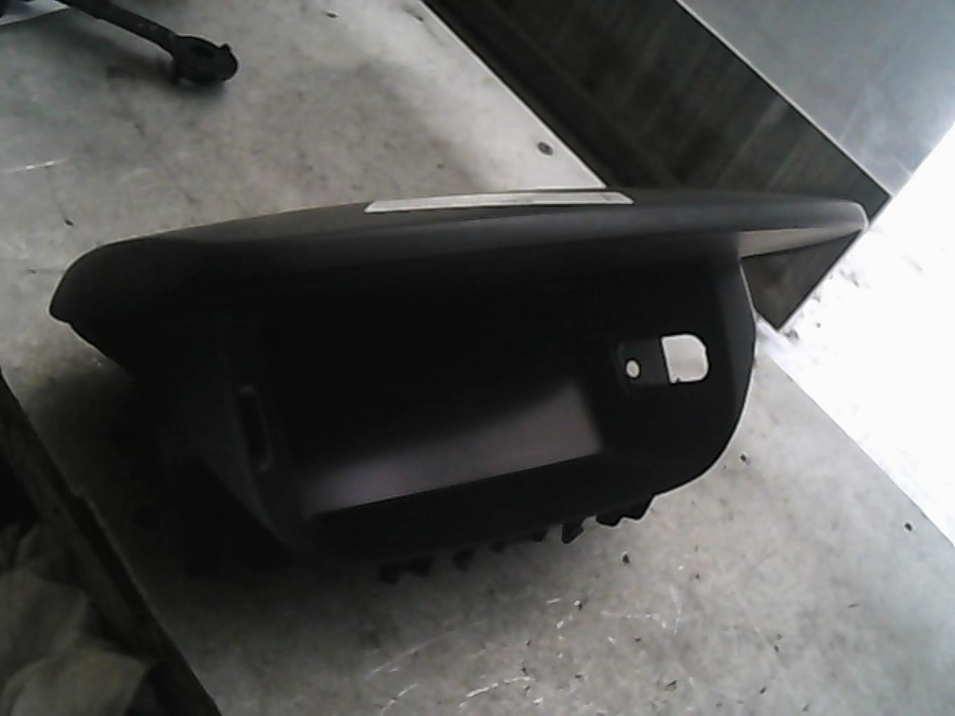 Ecran GPS RENAULT LAGUNA 2 PHASE 2 BREAK Diesel - 1