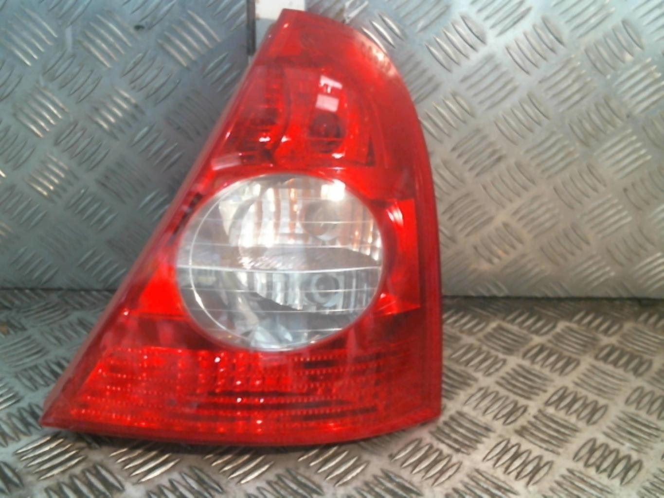 Fanale posteriore principale destro (luci) RENAULT CLIO 2 PHASE 2 Gasolina - 1