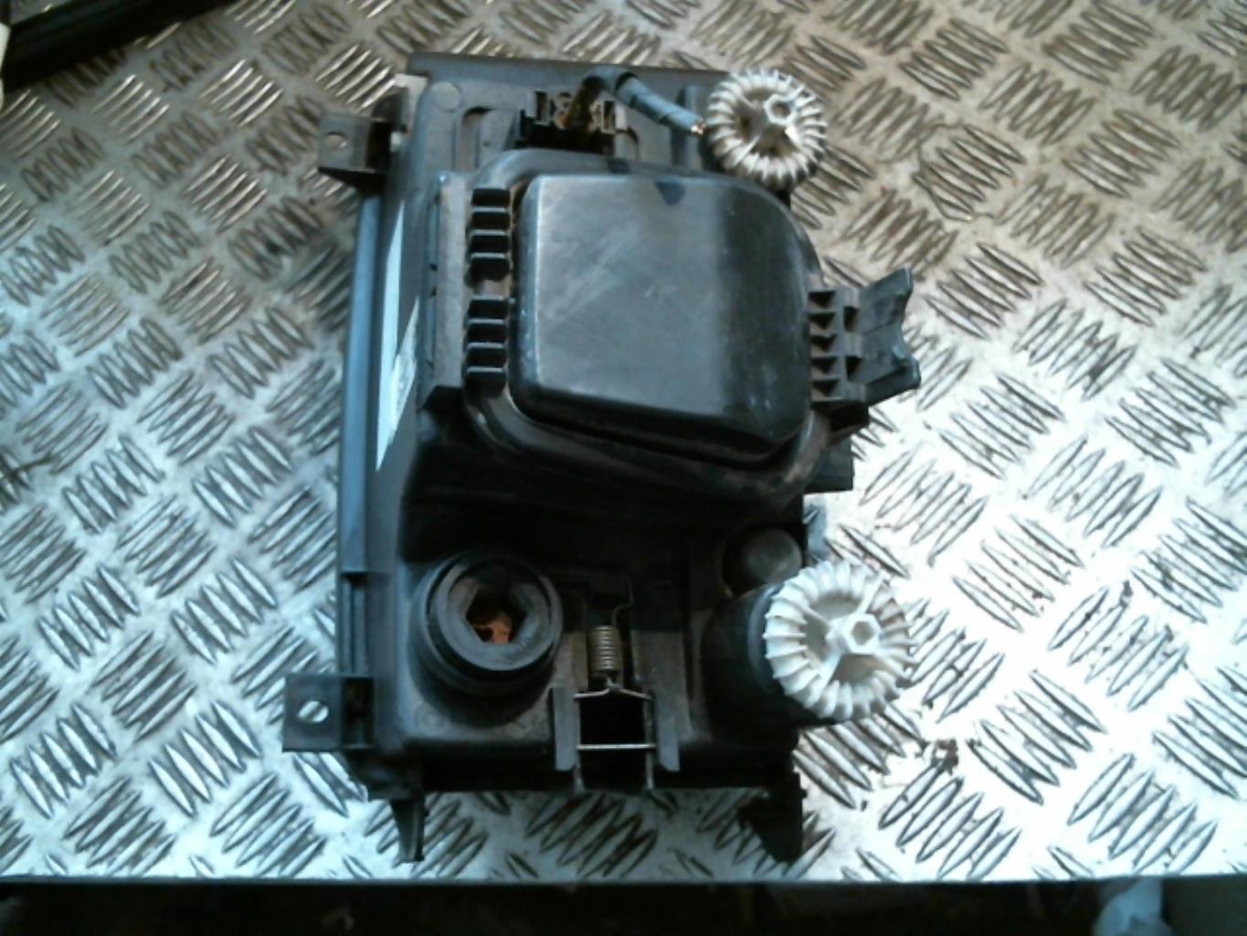 Gruppo ottico anteriore principale destro (luci)(faro) VOLKSWAGEN CADDY 2 Diésel - 1
