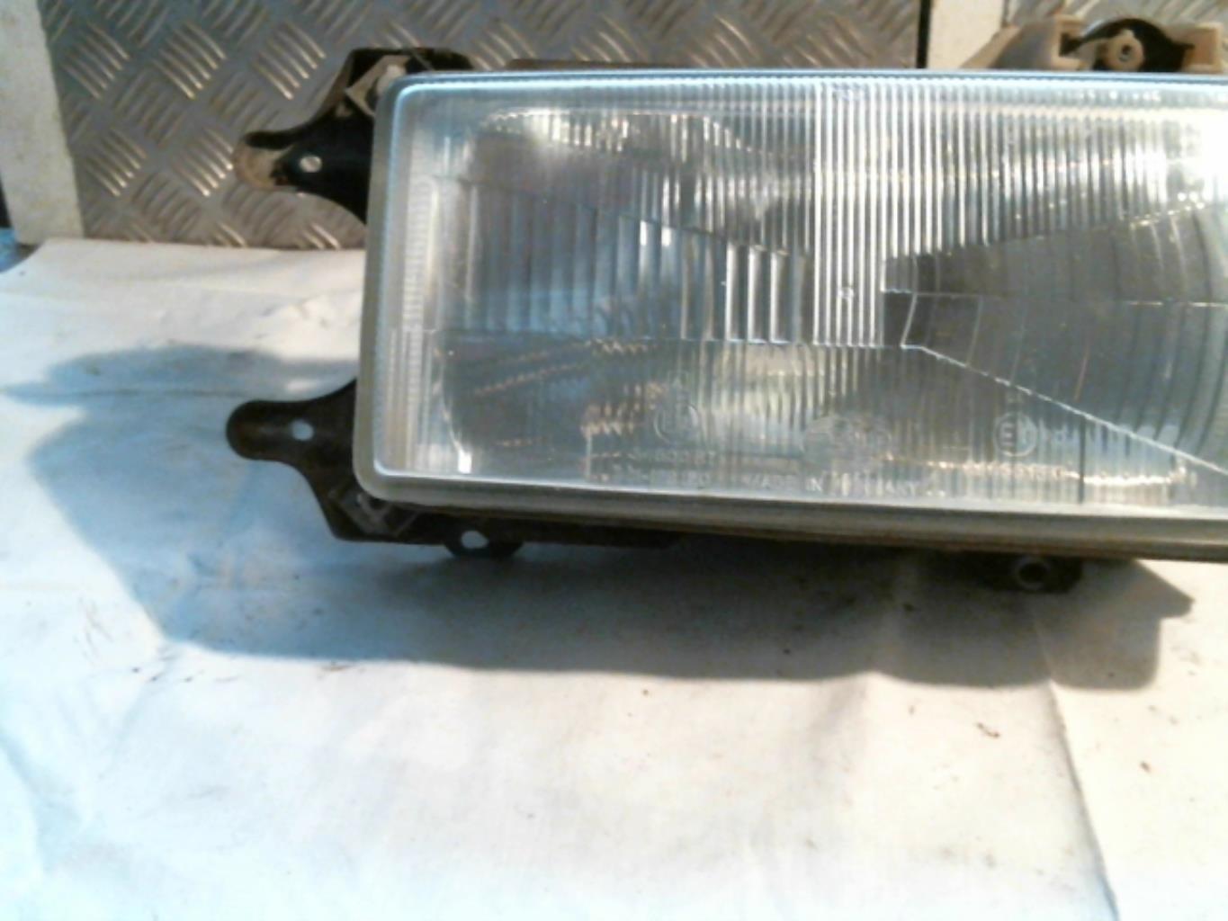 Gruppo ottico anteriore principale destro (luci)(faro) AUDI 80 1 PHASE 2 Gasolina - 1