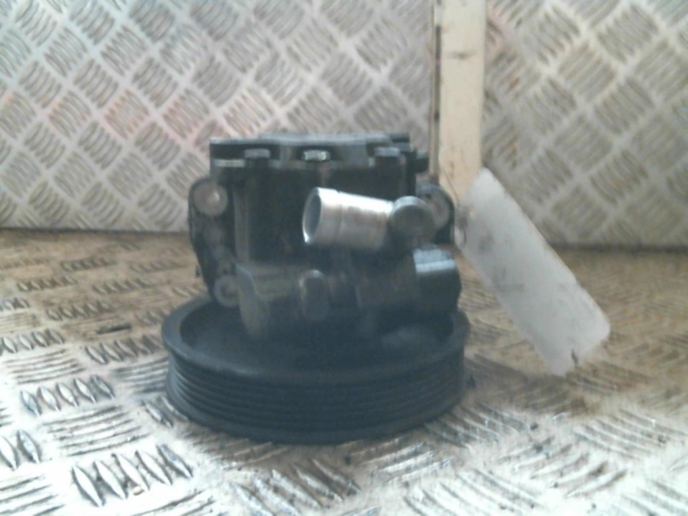 Pompe de direction MERCEDES CLASSE E 210 PHASE 2 Diesel - 1