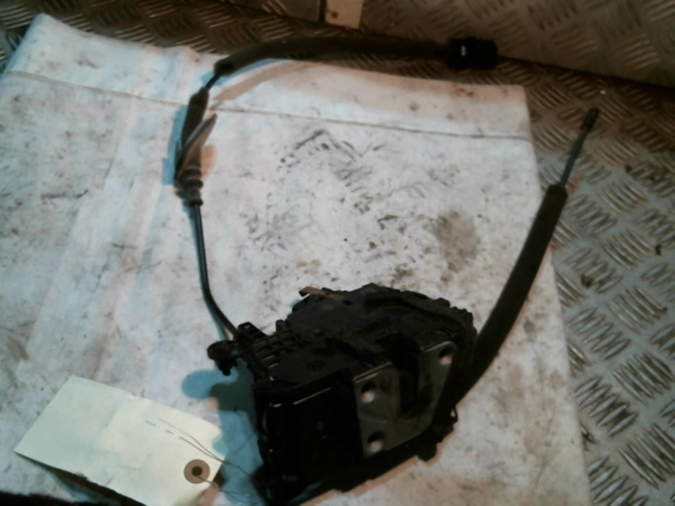 Chiusura centralizzata posteriore destra RENAULT CLIO 4 PHASE 2 Diésel - 1