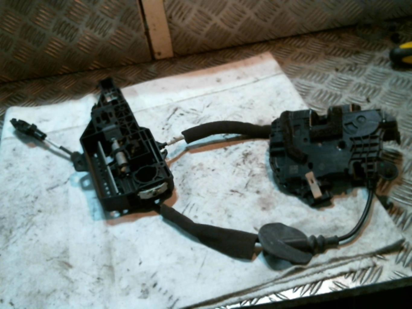 Chiusura centralizzata anteriore destra RENAULT CLIO 4 PHASE 2 Diésel - 1