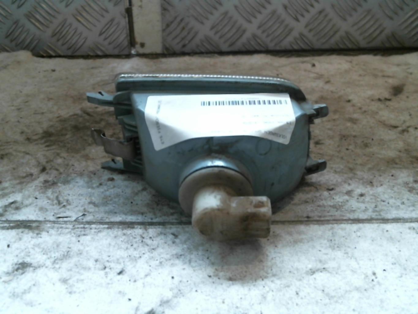 Gruppo ottico anteriore secondario sinistro (luci)(freccia) VOLKSWAGEN GOLF 3 Diésel - 1