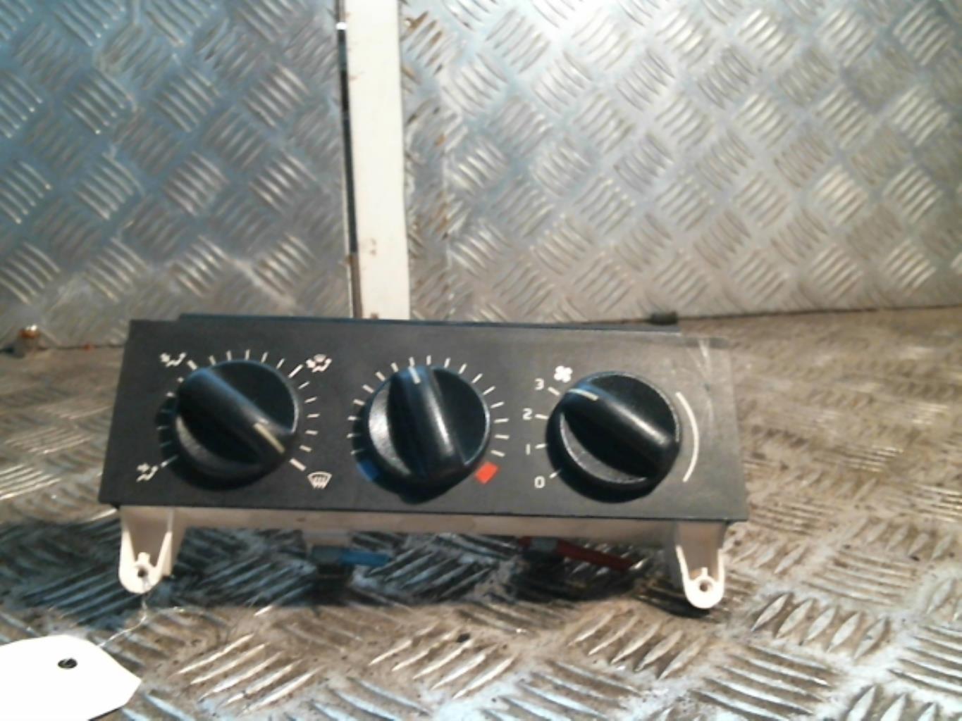 Commande chauffage RENAULT CLIO 1 PHASE 1 Essence - 1