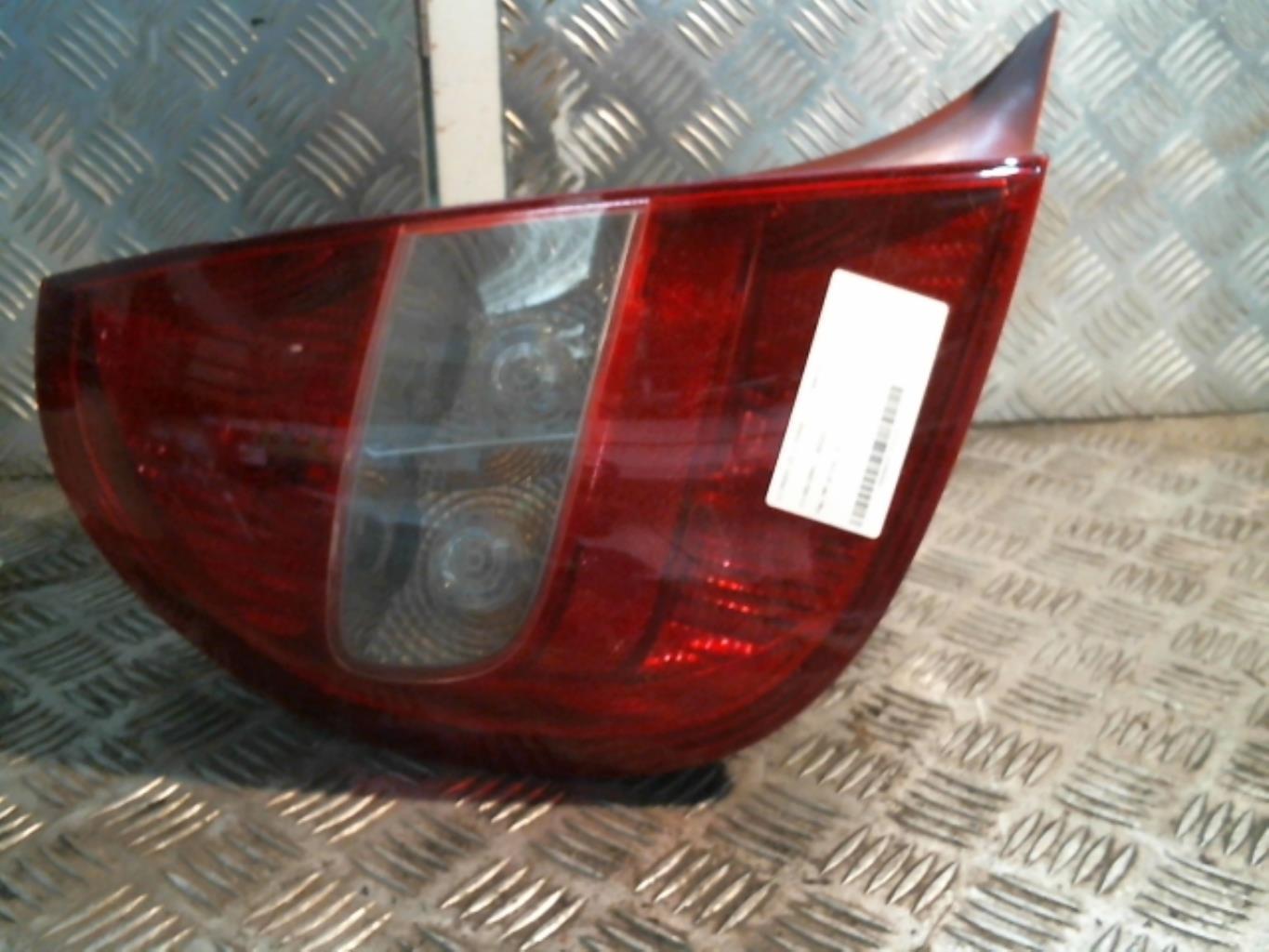 Fanale posteriore principale sinistro (luci) CITROEN C5 1 PHASE 1 Gasolina - 1