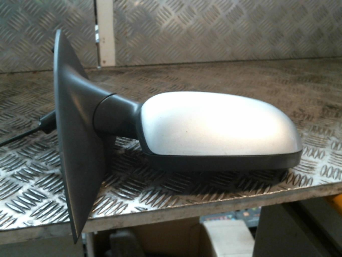 Retrovisor derecho OPEL CORSA C PHASE 2 Diésel - 1