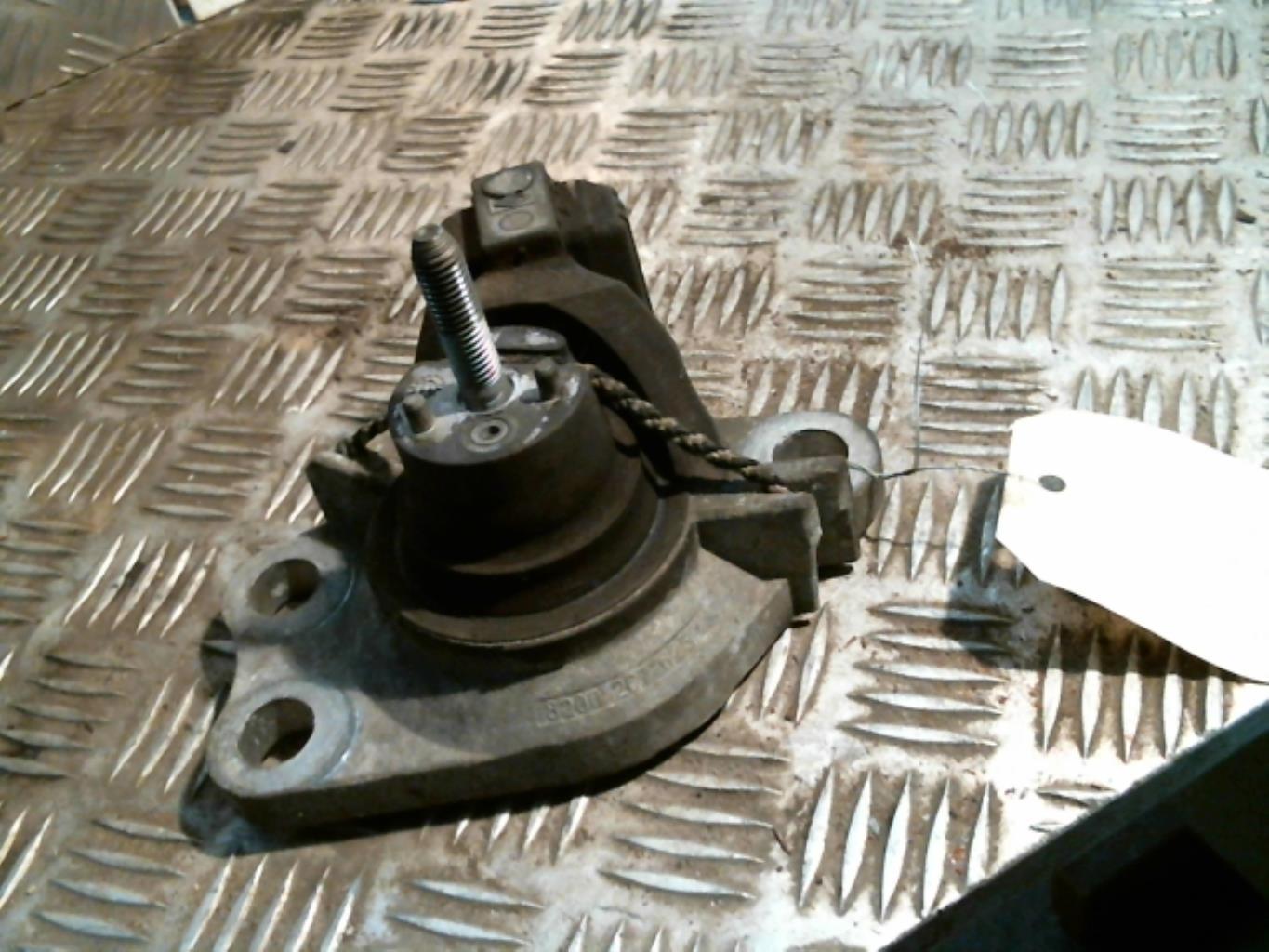 Support moteur droit RENAULT CLIO 2 PHASE 2 Diesel - 1