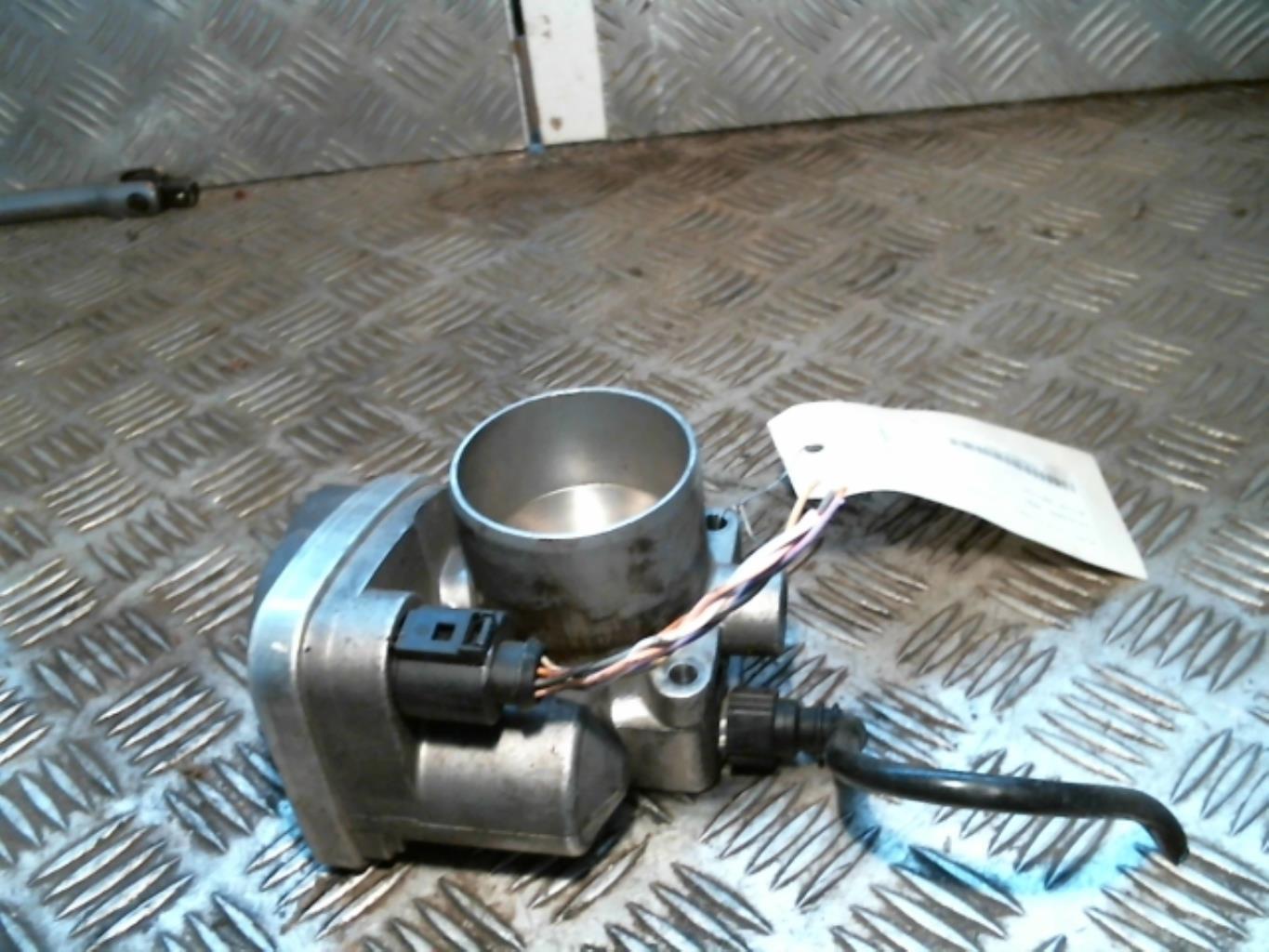 Boitier papillon RENAULT CLIO 3 PHASE 1 Essence - 1