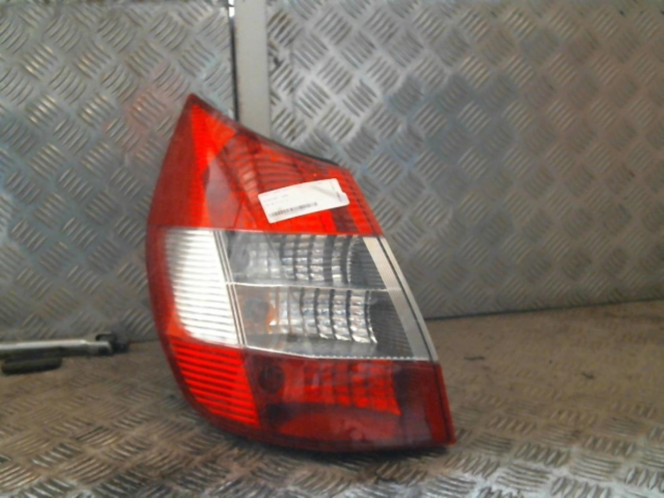 Fanale posteriore principale sinistro (luci) RENAULT GRAND SCENIC 2 PHASE 2 Diésel - 1