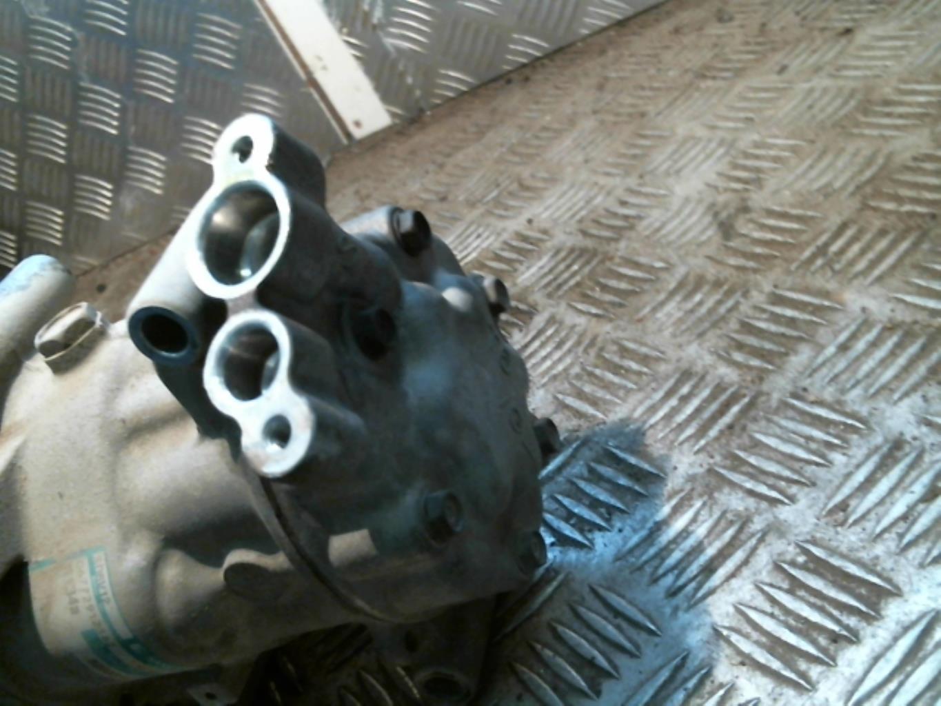Compresseur clim RENAULT CLIO 2 PHASE 2 Essence - 1