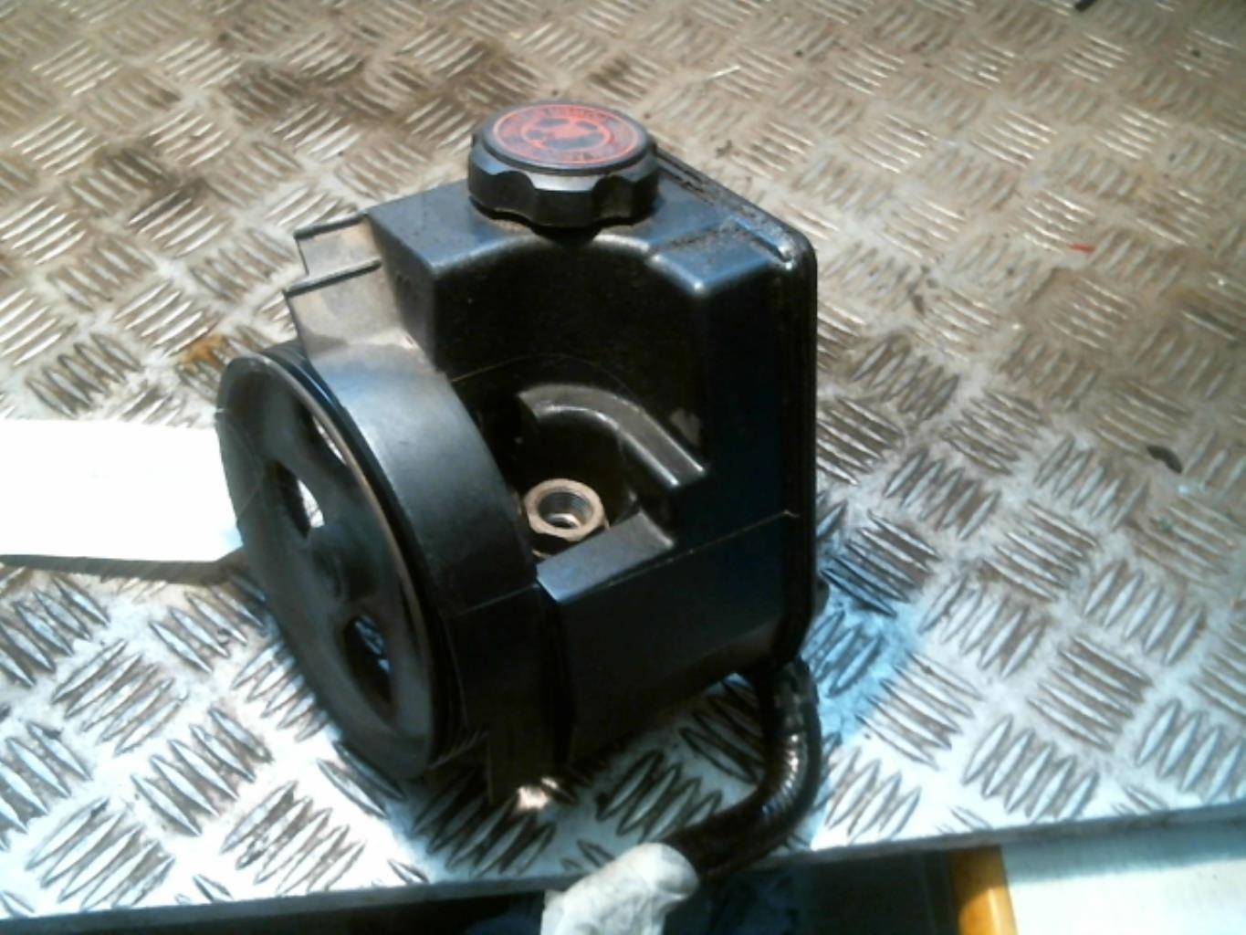 Pompe de direction CITROEN XSARA PHASE 2 Essence - 1