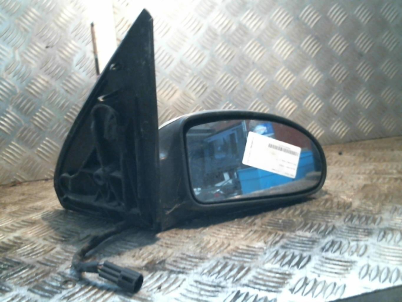Retrovisor derecho FORD FOCUS 1 Diésel - 1