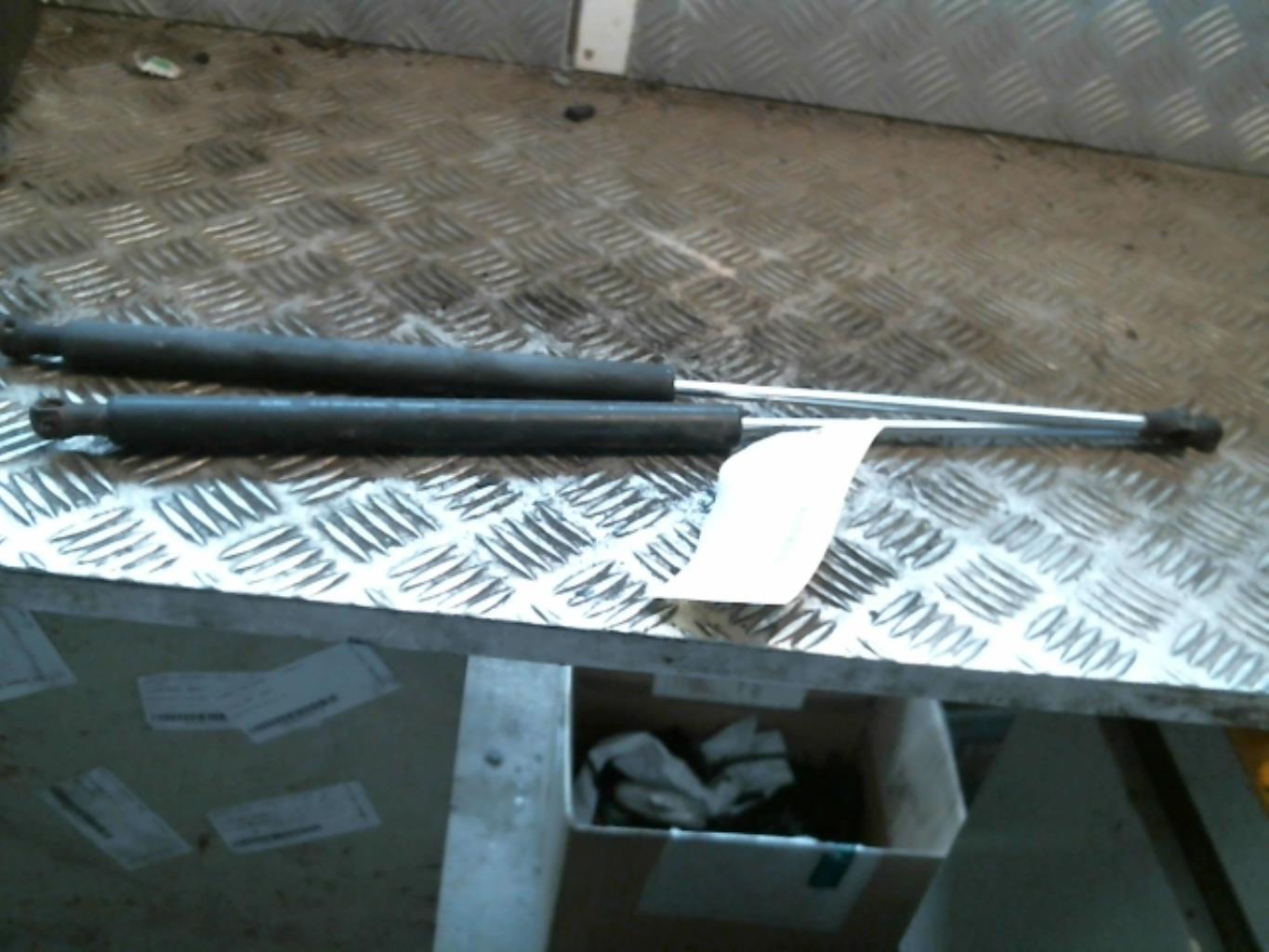 Molla a gas bagagliaio NISSAN ALMERA TINO PHASE 1 Diésel - 1