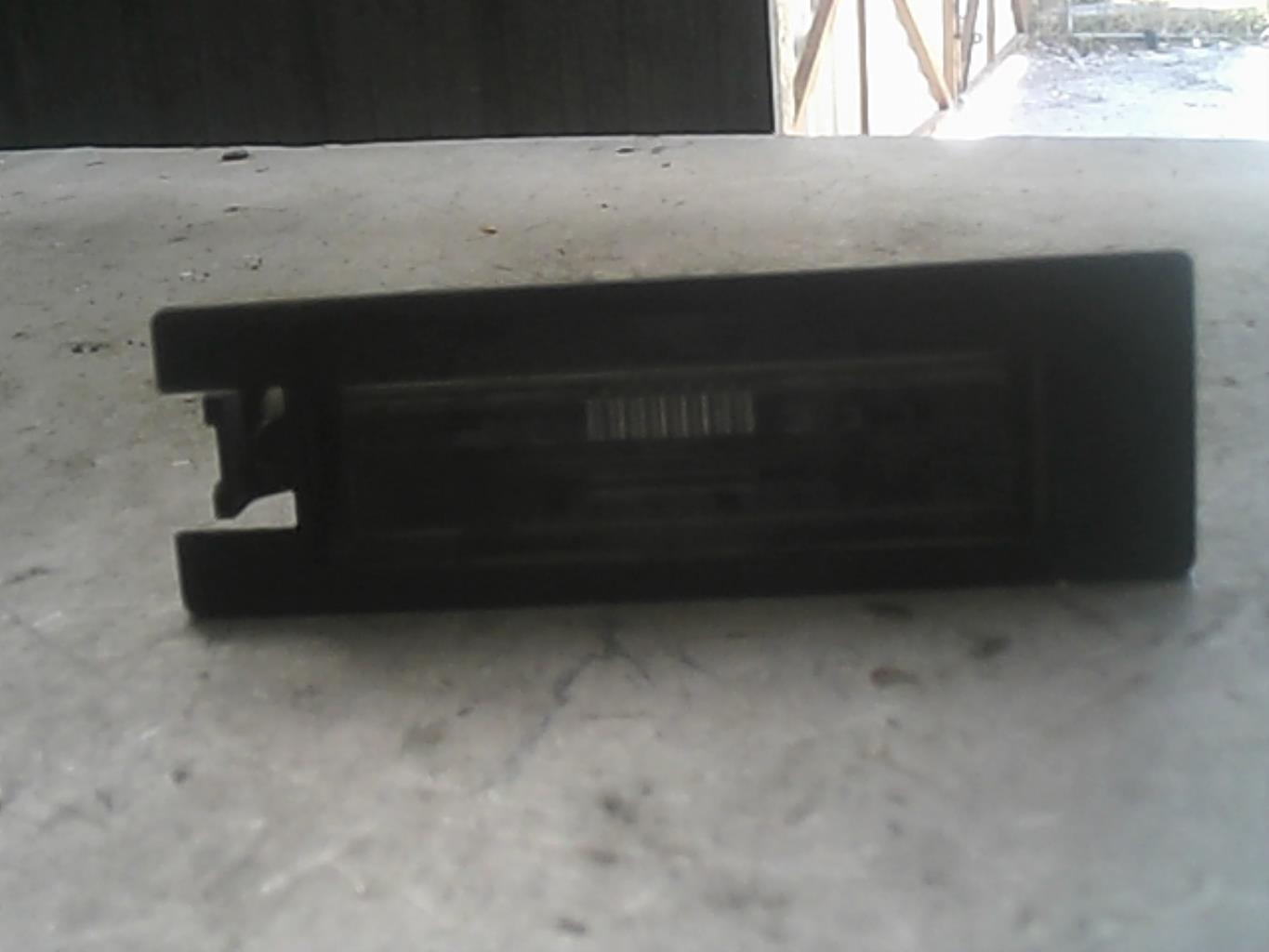 Eclairage de plaque OPEL MERIVA B PHASE 1 Diesel - 1