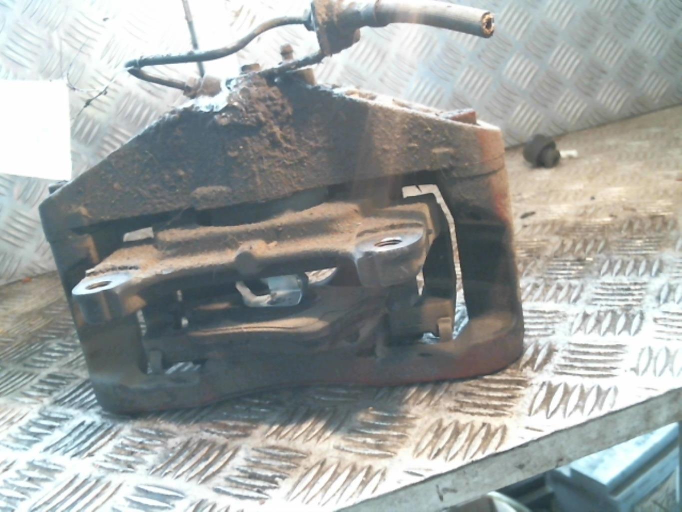 Pinza freni anteriore destra AUDI A3 2 SPORTBACK PHASE 1 Gasolina - 1
