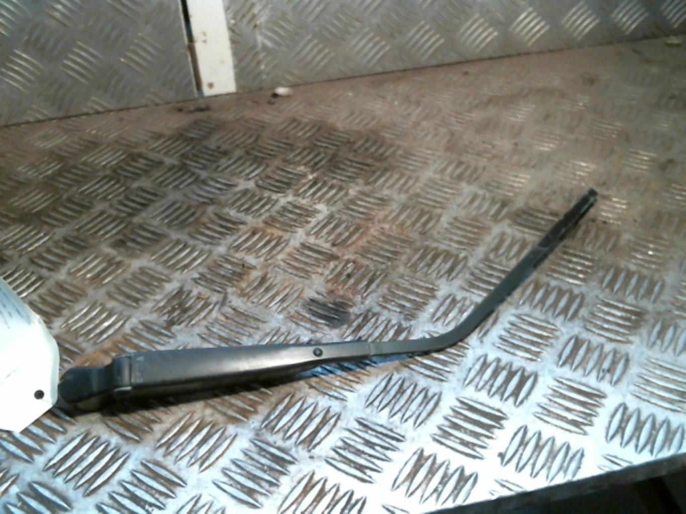 Braccio tergicristallo posteriore OPEL AGILA A Gasolina - 1