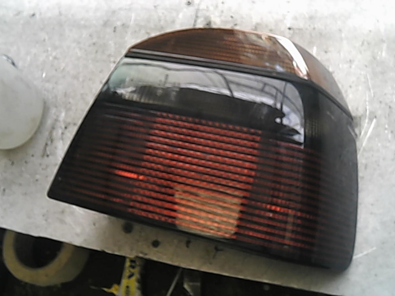 Fanale posteriore principale destro (luci) VOLKSWAGEN GOLF 4 CABRIOLET Gasolina - 1