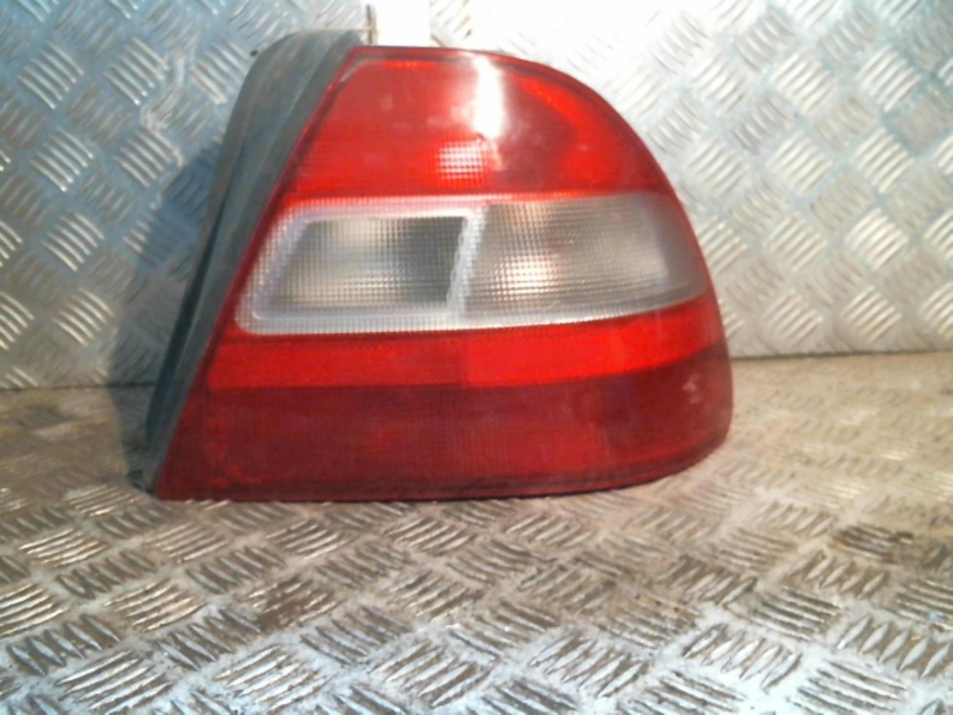 Fanale posteriore principale destro (luci) HONDA CIVIC 6 PHASE 2 Gasolina - 1