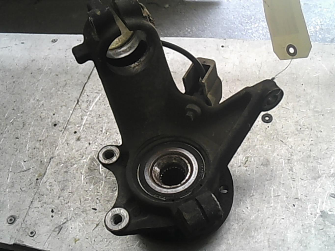 Fusee avant droit PEUGEOT 206 PHASE 2 Essence - 1