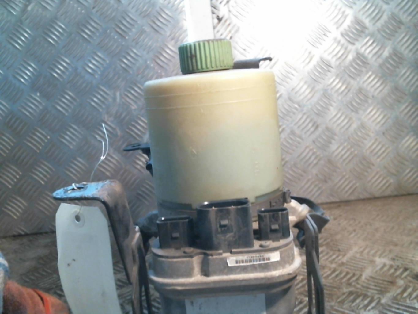 Pompa sterzo VOLKSWAGEN POLO 4 PHASE 1 Gasolina - 1