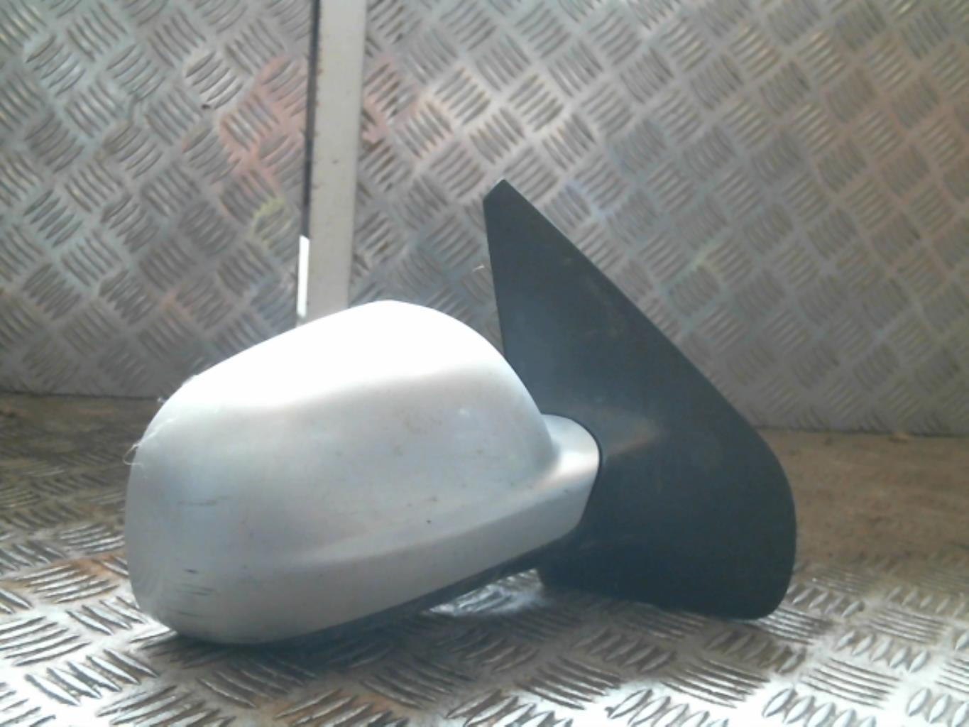 Retrovisor derecho VOLKSWAGEN BORA BREAK Diésel - 1