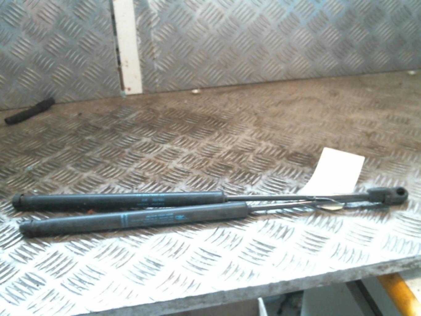 Verin de coffre CITROEN C3 1 PHASE 1 Essence - 1