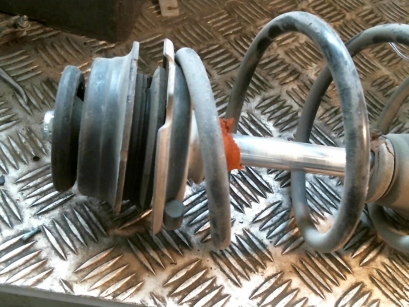 Ammortizzatore anteriore sinistro FIAT PUNTO 2 PHASE 1 Gasolina - 1