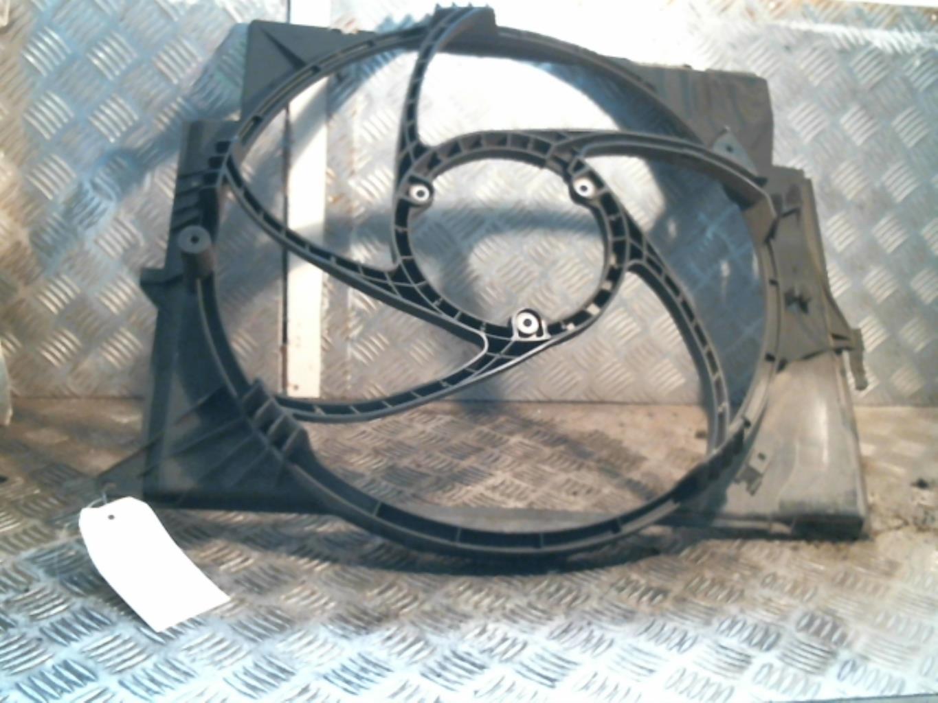 Buse BMW SERIE 1 E87 PHASE 1 Diesel - 1