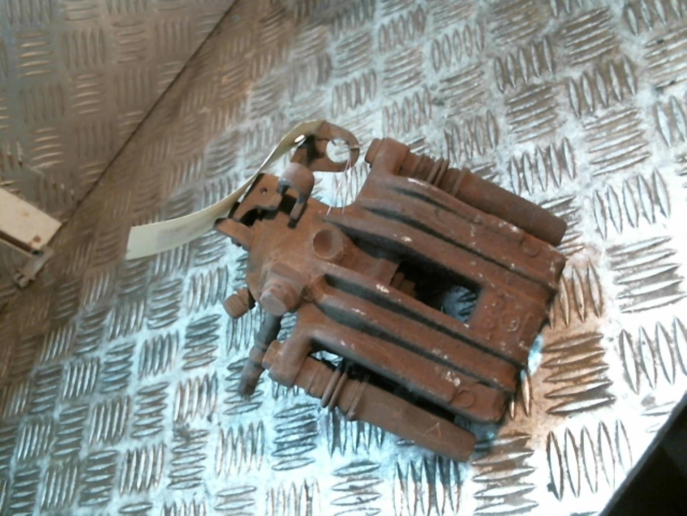 Pinza freni posteriore sinistra VOLKSWAGEN GOLF 4 Diésel - 1