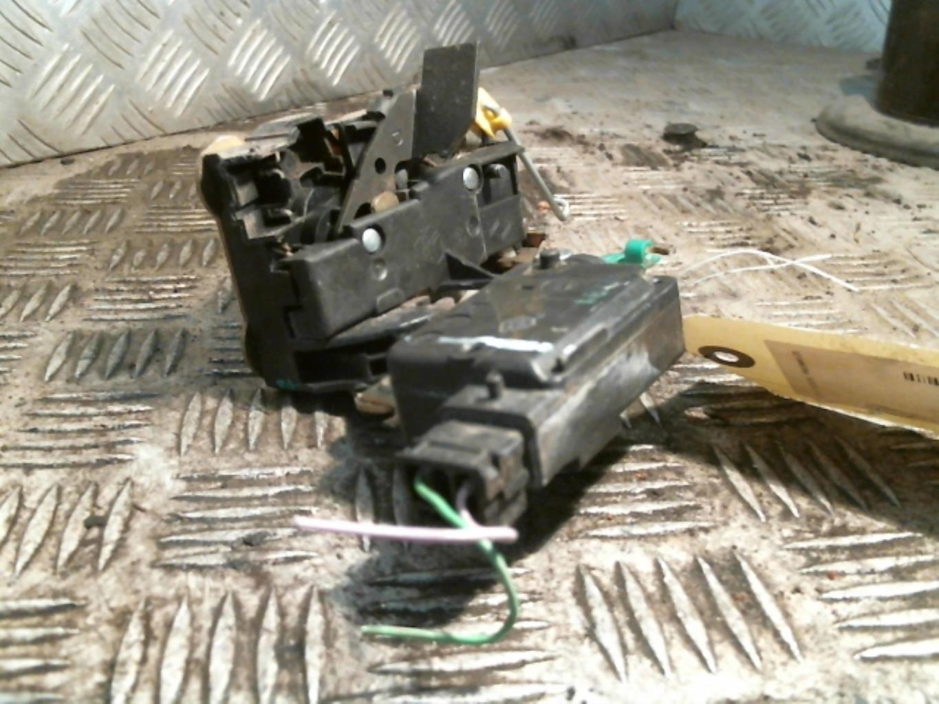 Chiusura centralizzata anteriore destra RENAULT TWINGO 1 PHASE 3 Gasolina - 1