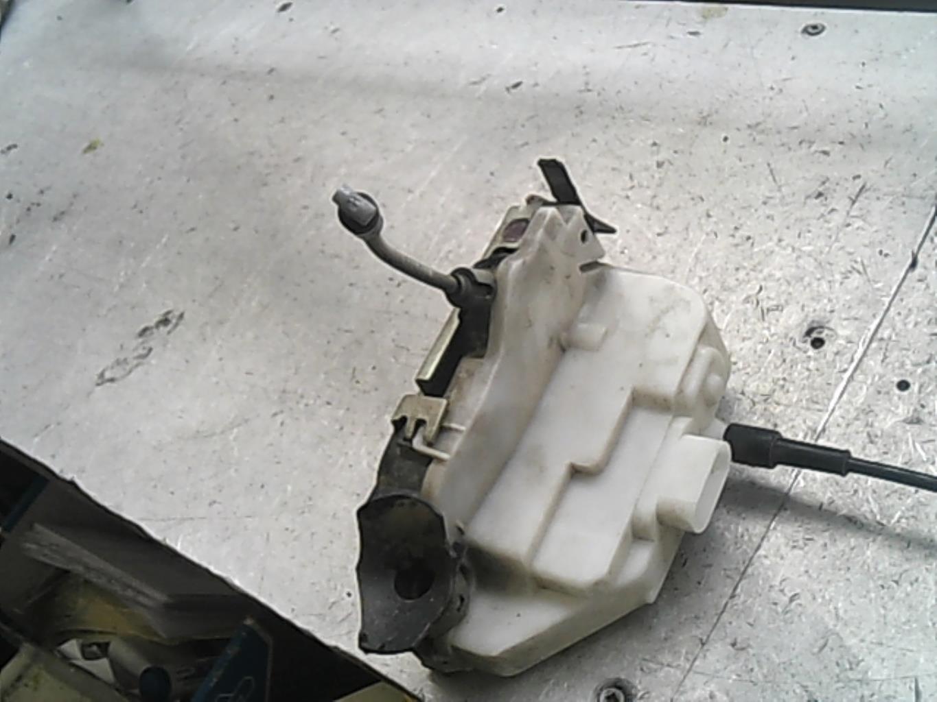 Chiusura centralizzata anteriore sinistra RENAULT SCENIC 2 PHASE 2 Diésel - 1