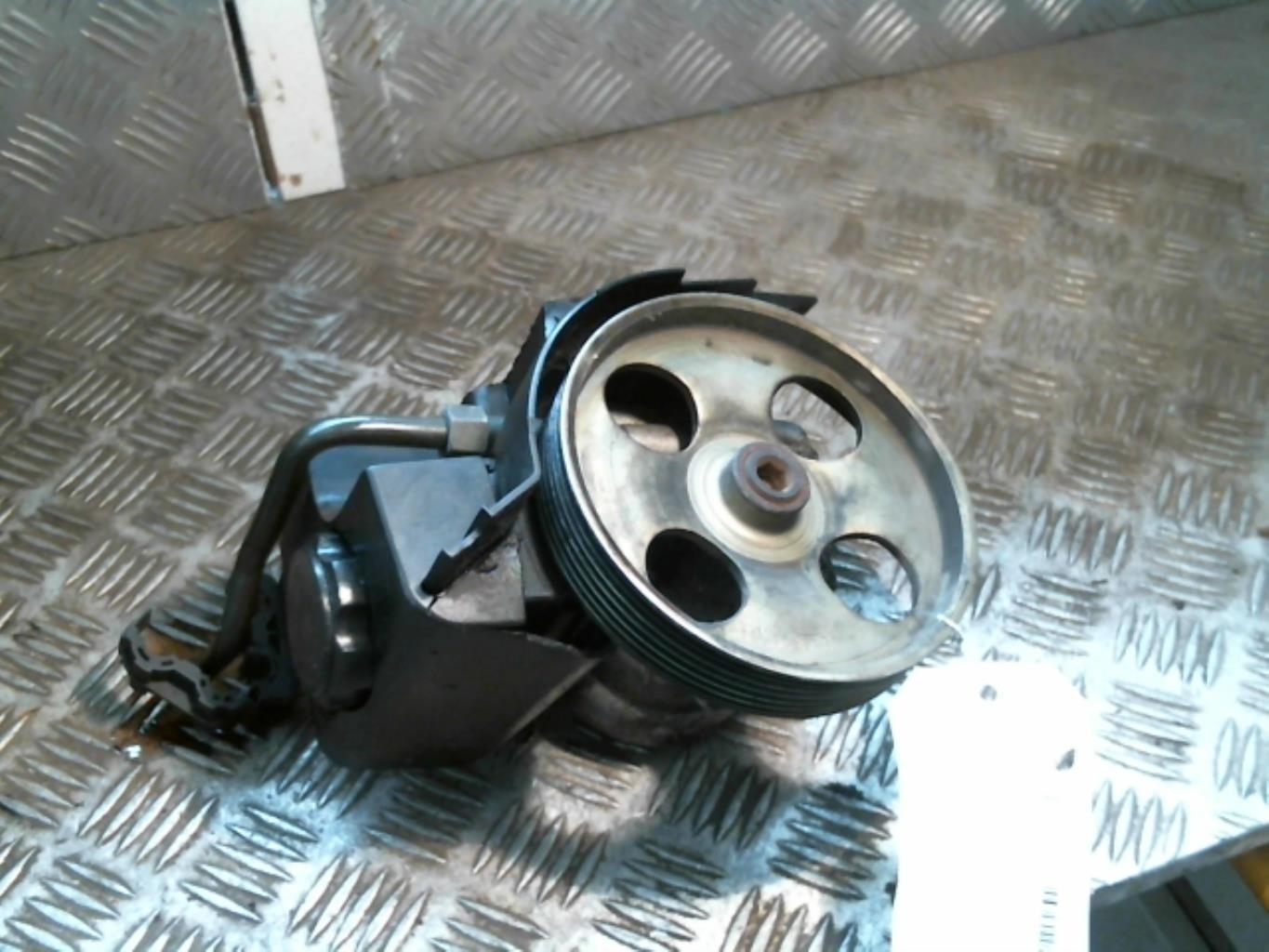 Pompe de direction PEUGEOT 206 PHASE 1 Essence - 1