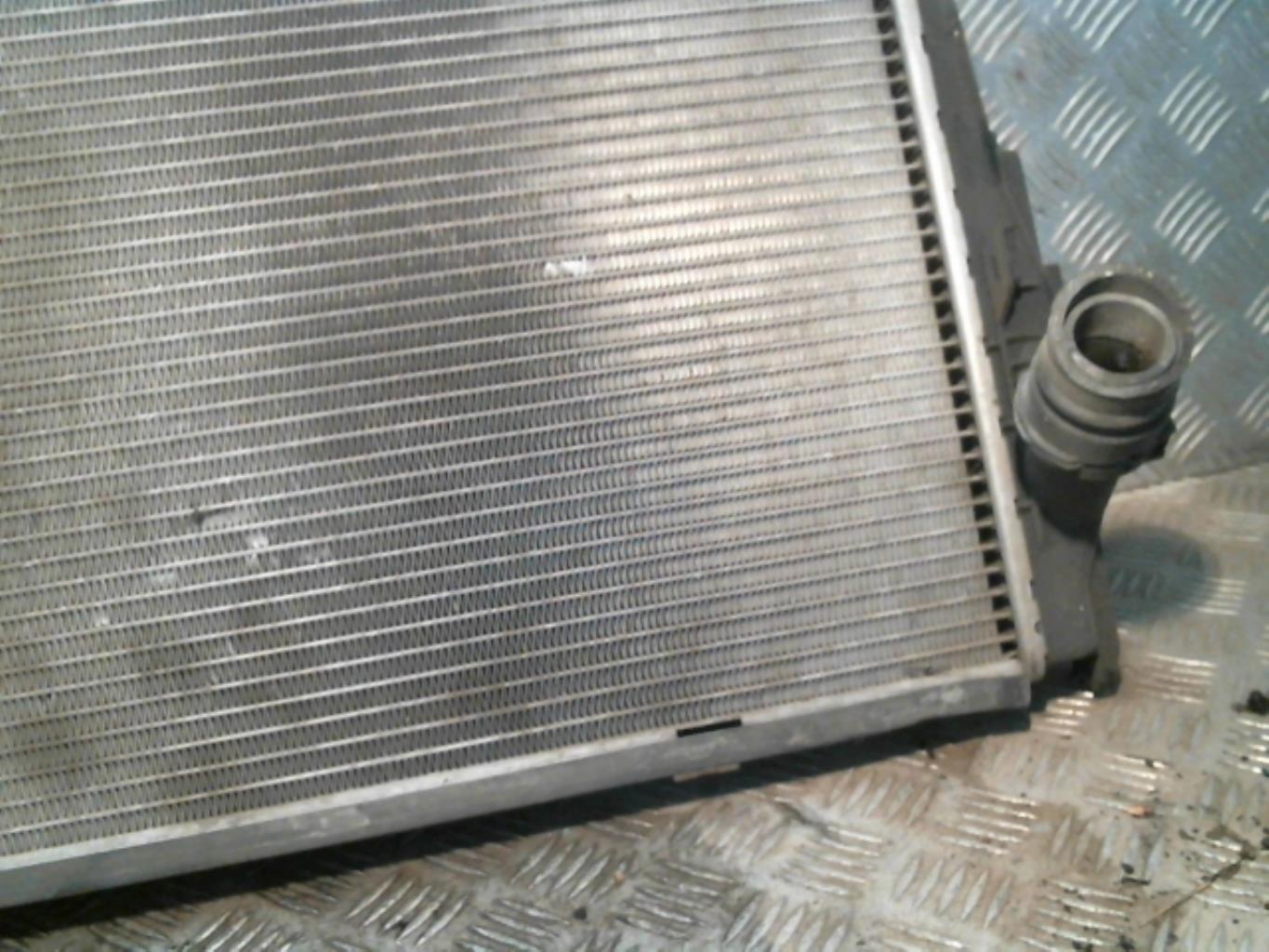 Radiateur eau BMW SERIE 1 E87 PHASE 1 Diesel - 1