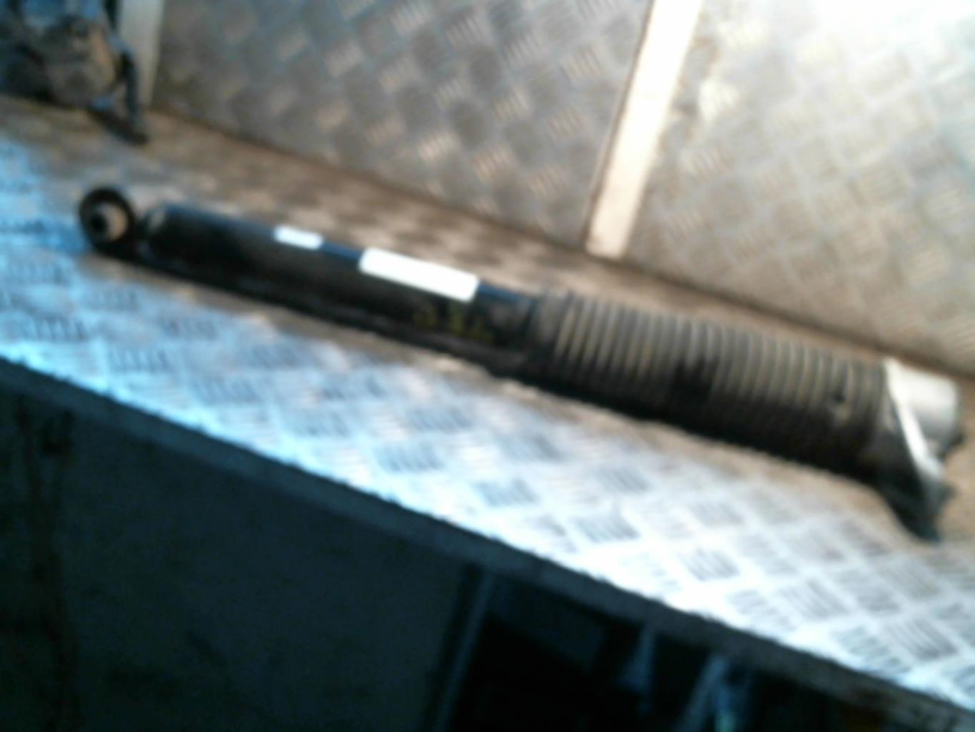 Ammortizzatore posteriore destro KIA SPORTAGE 4 Diésel - 1