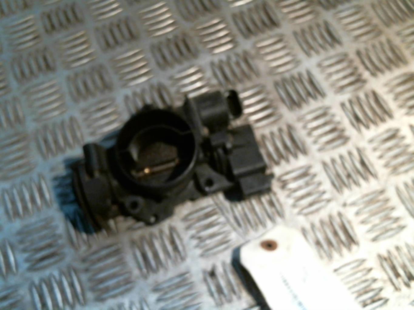Boitier papillon PEUGEOT 206 PHASE 1 Essence - 1