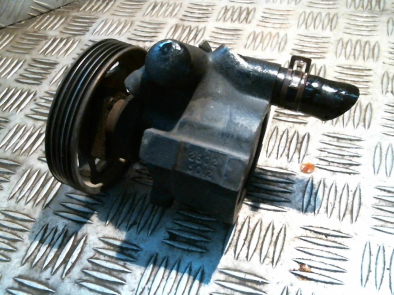 Pompe de direction RENAULT CLIO 2 PHASE 1  - 1
