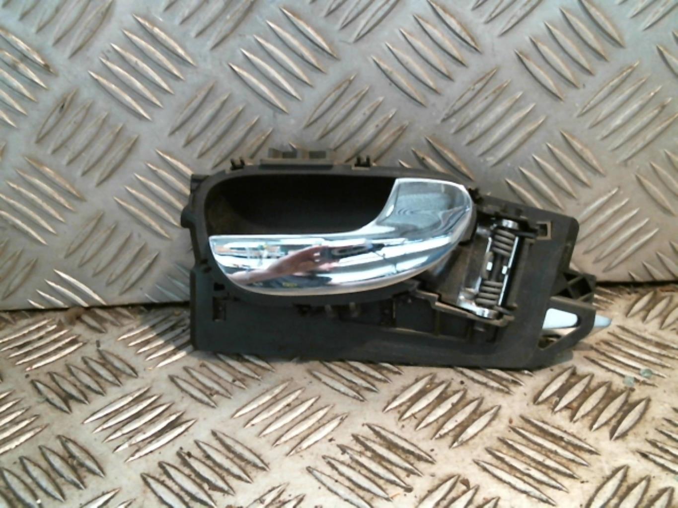 Maniglia interna posteriore sinistra PEUGEOT 307 PHASE 2 BREAK Diésel - 1