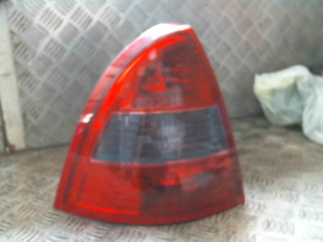 Fanale posteriore principale sinistro (luci) CITROEN C5 1 PHASE 2 Diésel - 1