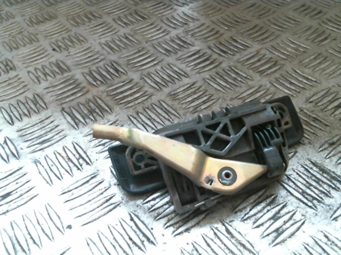 Maniglia portiera anteriore destra PEUGEOT 106 PHASE 2 Gasolina - 1