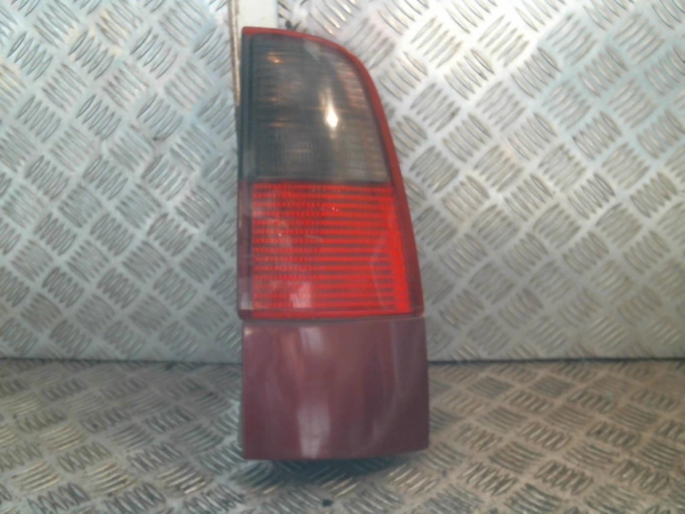 Fanale posteriore principale destro (luci) SEAT CORDOBA 1 VARIO PHASE 2 BREAK Diésel - 1