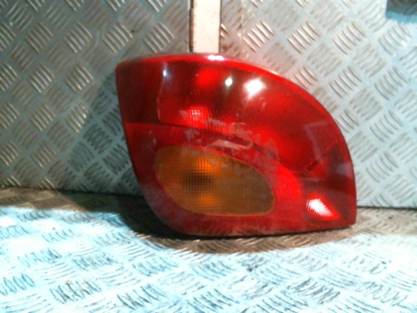 Fanale posteriore principale sinistro (luci) FORD FIESTA 4 PHASE 1 Gasolina - 1