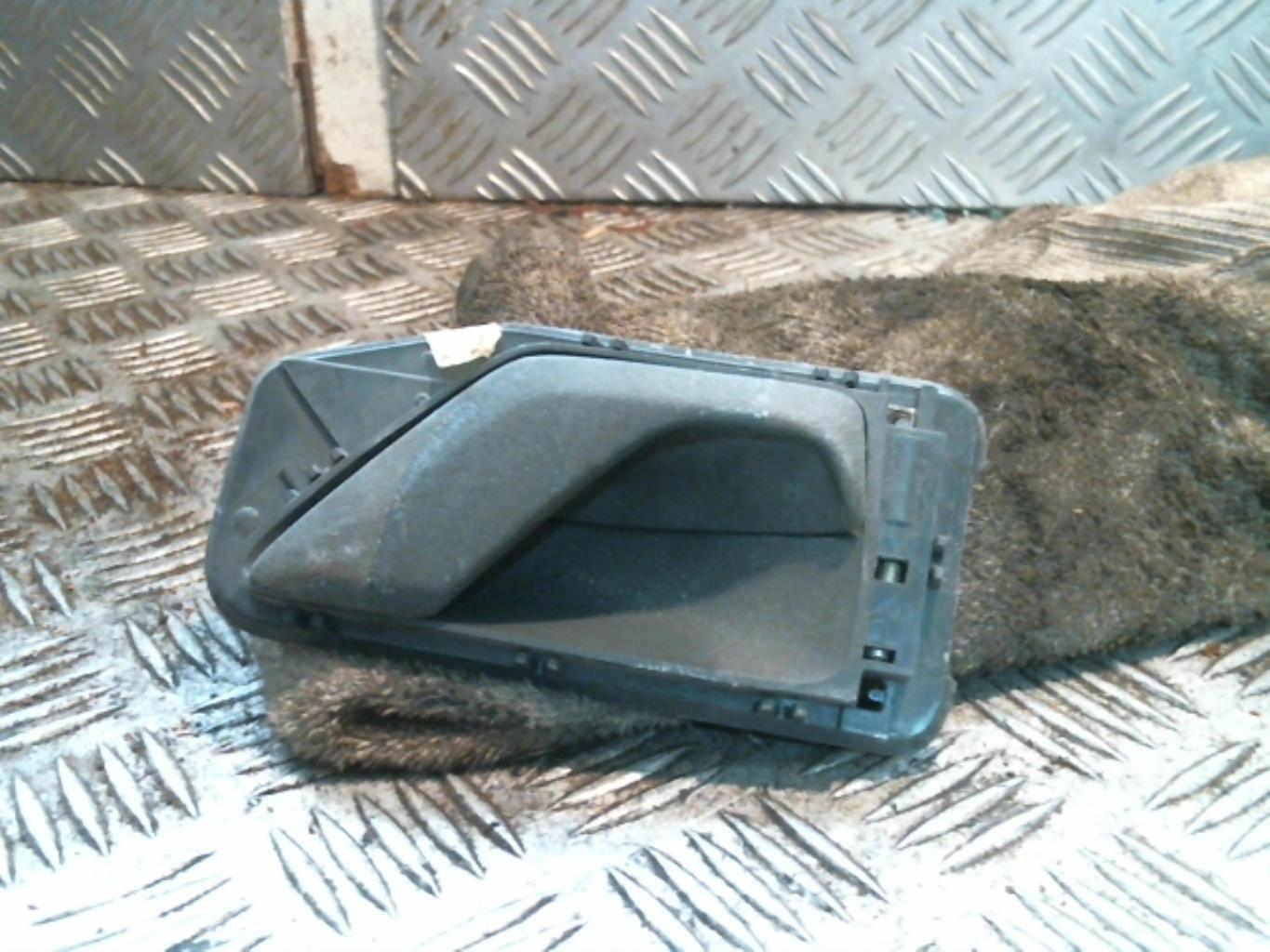 Maniglia interna anteriore sinistra PEUGEOT 405 PHASE 2 Gasolina - 1