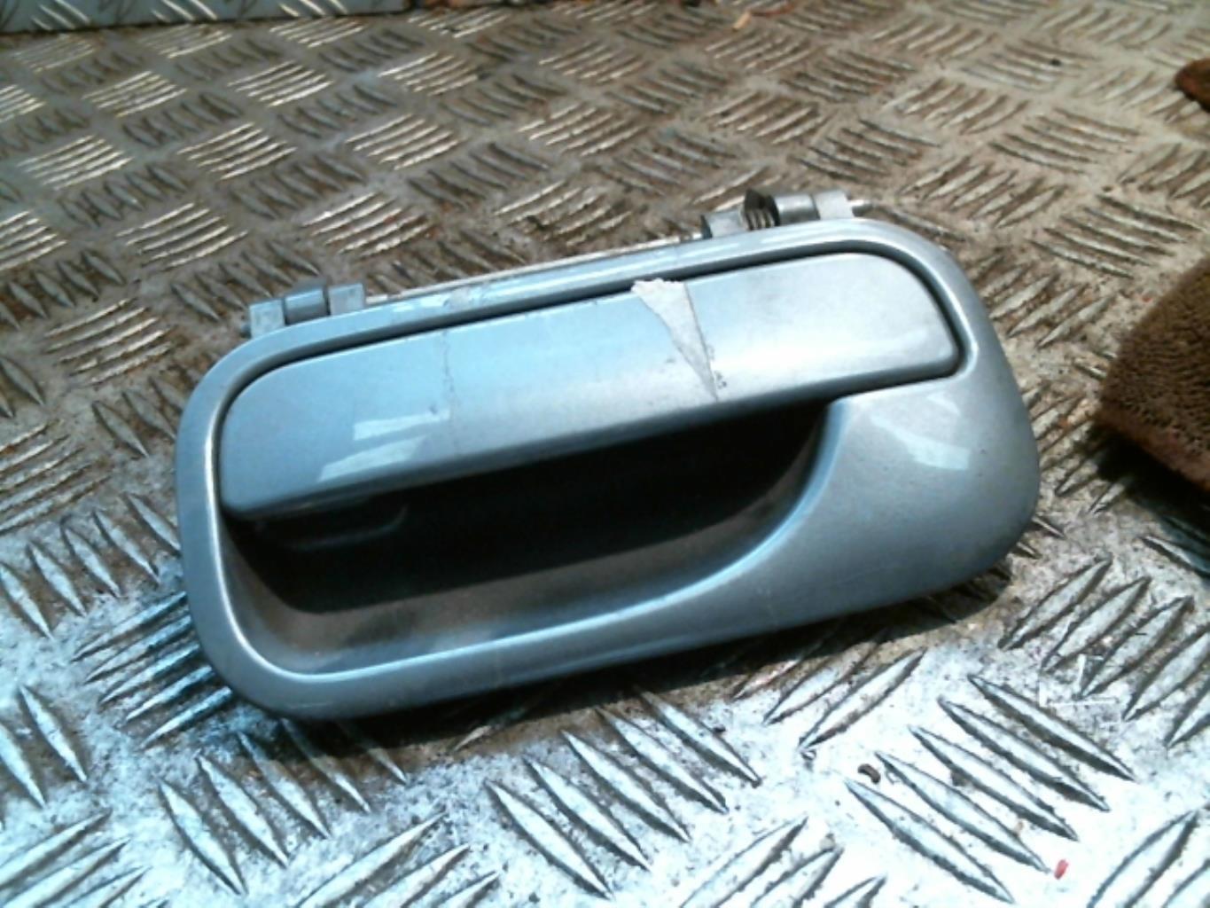 Maniglia portiera posteriore sinistra OPEL VECTRA B PHASE 2 Diésel - 1