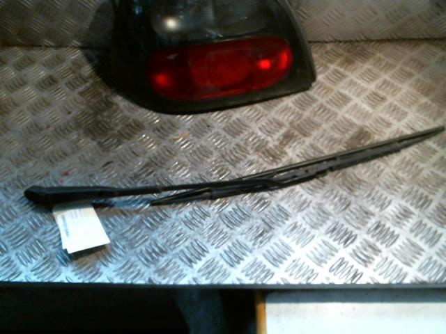Braccio tergicristallo anteriore sinistro RENAULT CLIO 1 PHASE 1 Gasolina - 1