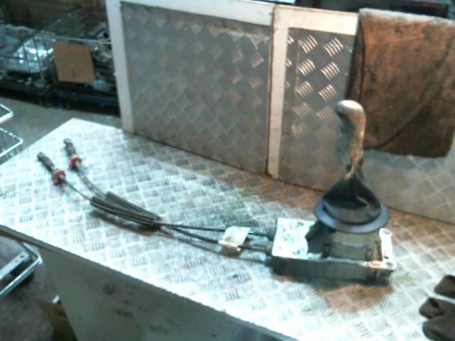 Levier de vitesses RENAULT MEGANE 2 PHASE 1 Diesel - 1