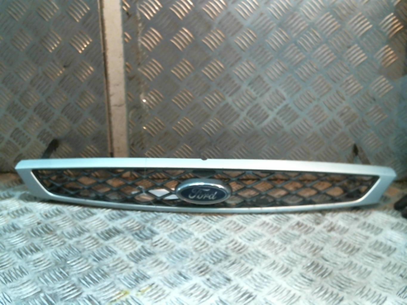 Calandre FORD FOCUS 1 Essence - 1