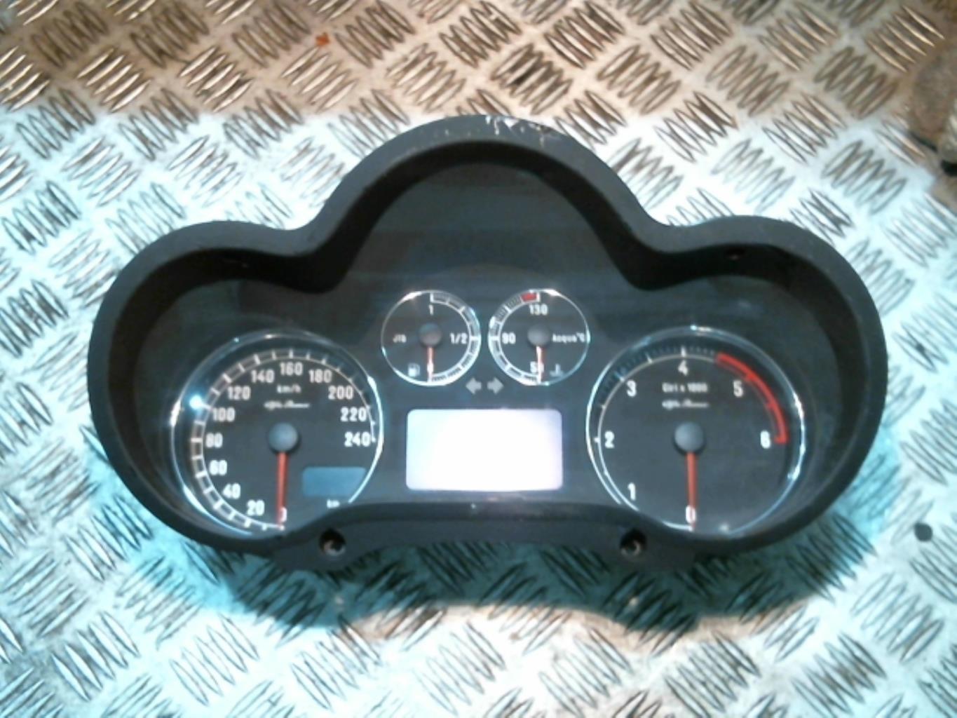 Compteur ALFA ROMEO 147 PHASE 2 Diesel - 1