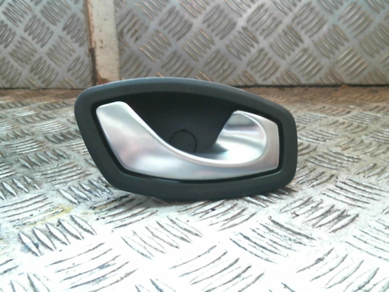 Maniglia interna posteriore destra RENAULT MEGANE 3 PHASE 1 BREAK  - 1