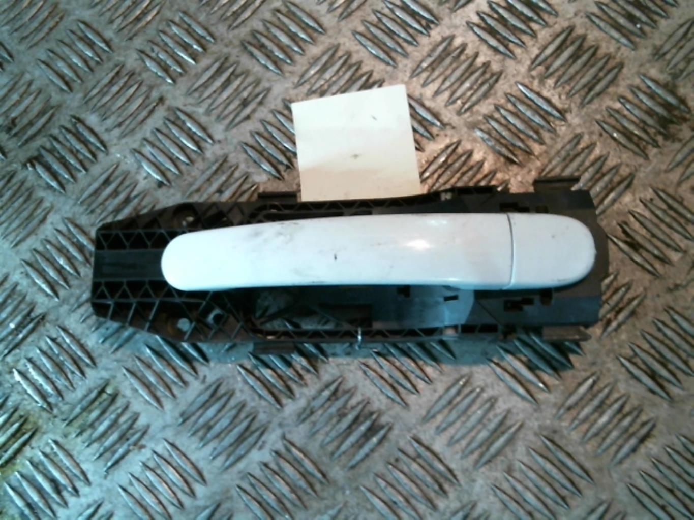 Maniglia portiera anteriore destra VOLKSWAGEN TIGUAN 1 PHASE 1  - 1